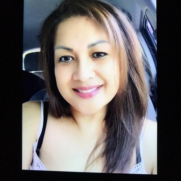 Meet your Posher, Maricel - Picture 1 of 3